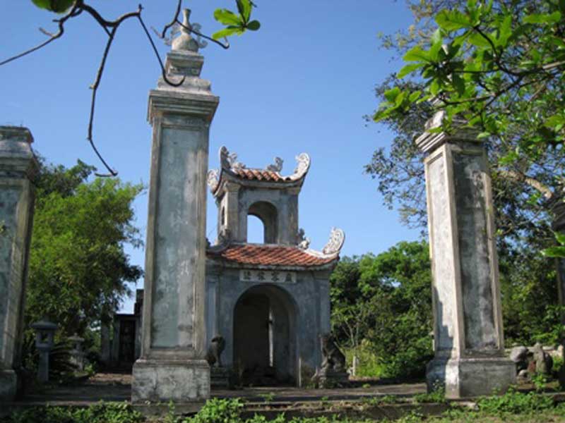 Đền thờ Nguyễn Trọng